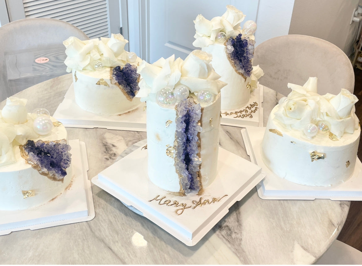 Luxury Cake Suite Package