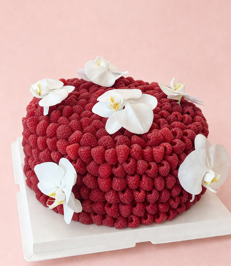 The Berry Opulence Cake