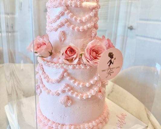 Vintage Luxe Cake - Two Tier Round / Heart