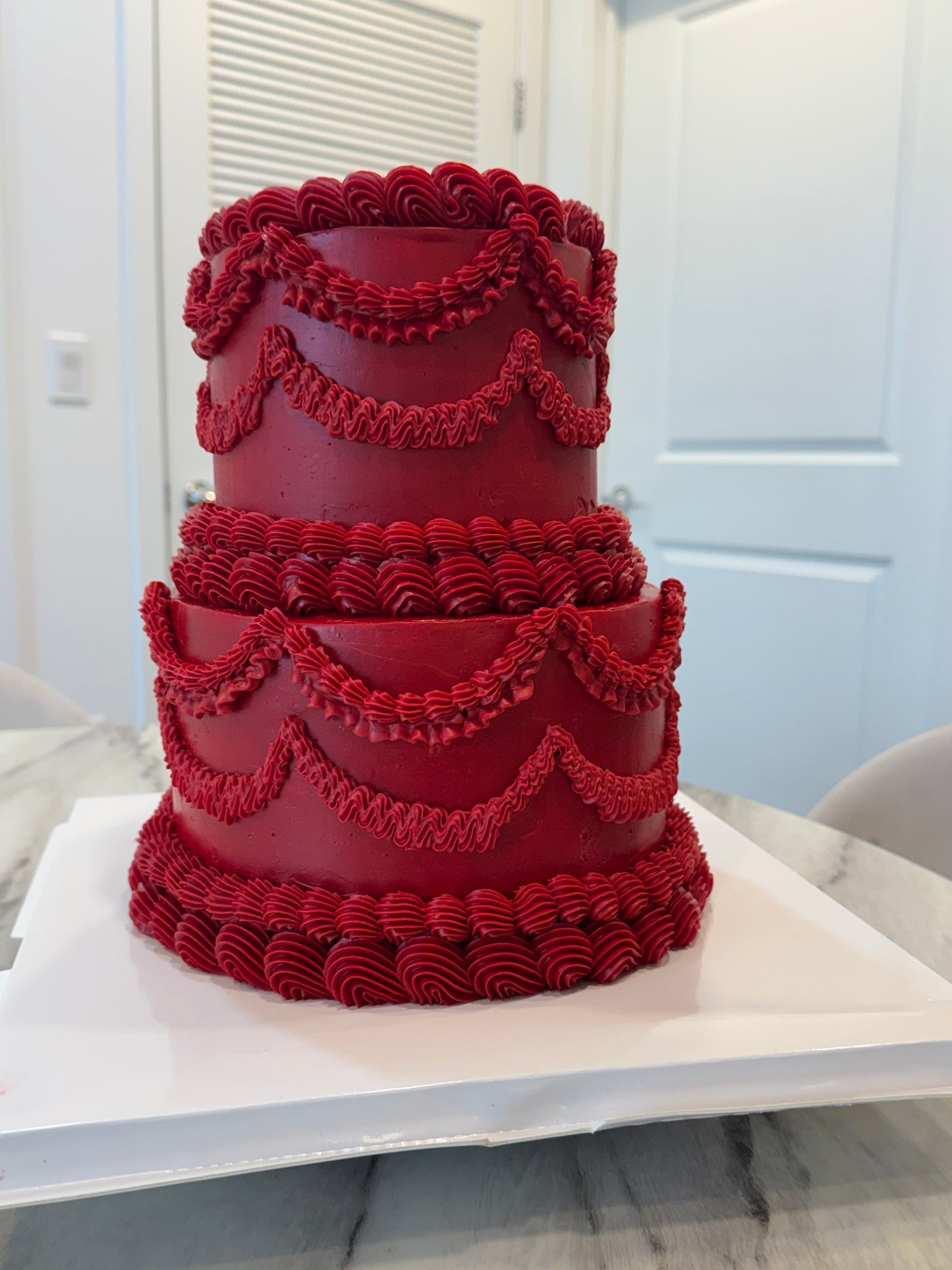 Ultra-Luxe Two-Tier Vintage Luxe Cake